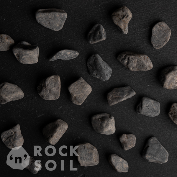 Tumbled-Black-40GEE_9917-watermarked.png