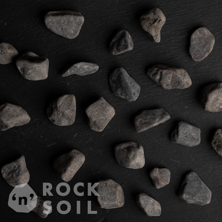 Tumbled-Black-40GEE_9917-watermarked.png
