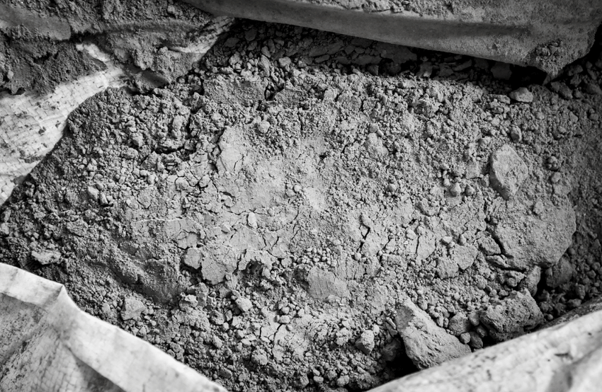 Cement With No Rocks Basic Guide – How to Mix Cement – Rock and Soil