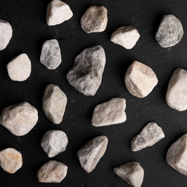 Tumbled White Pebbles (30-50mm)