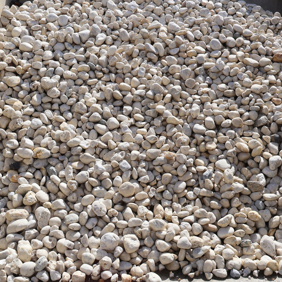 Close-up of small white to beige pebbles